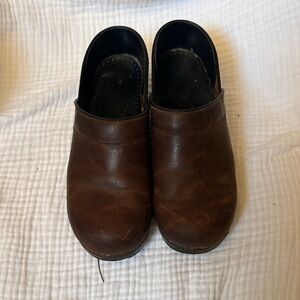Sanita Dark Brown Leather Clogs